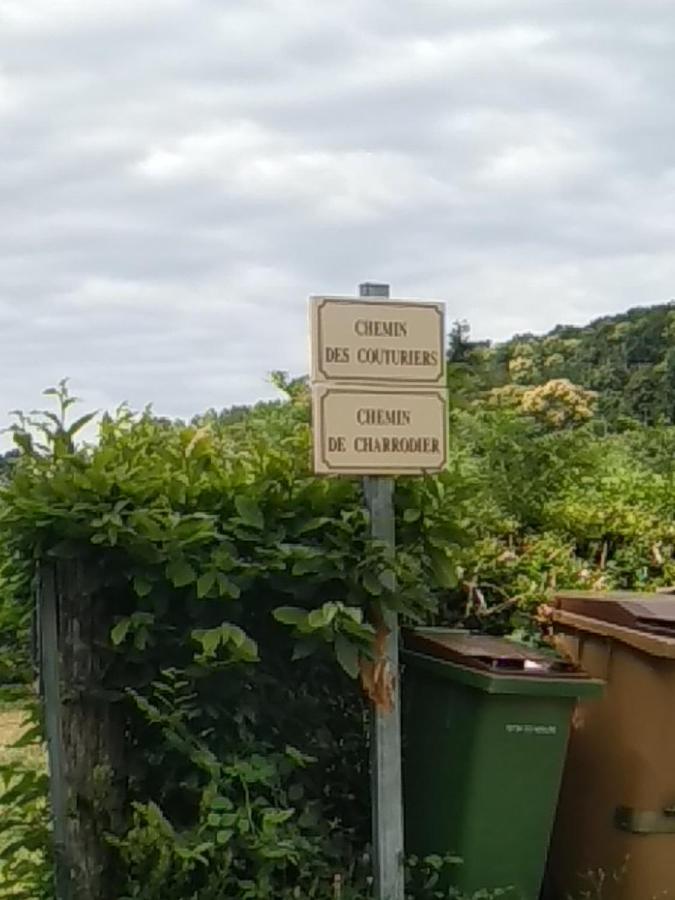 Camping La Foret Du Morvan Larochemillay Eksteriør billede